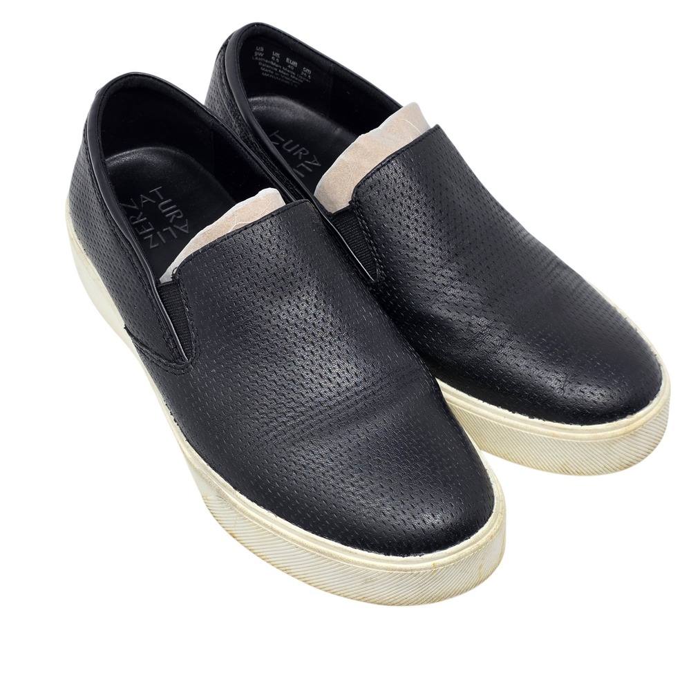 Naturalizer Marianne Black Perforated Leather Slip On Sneakers Women's 9 Wide